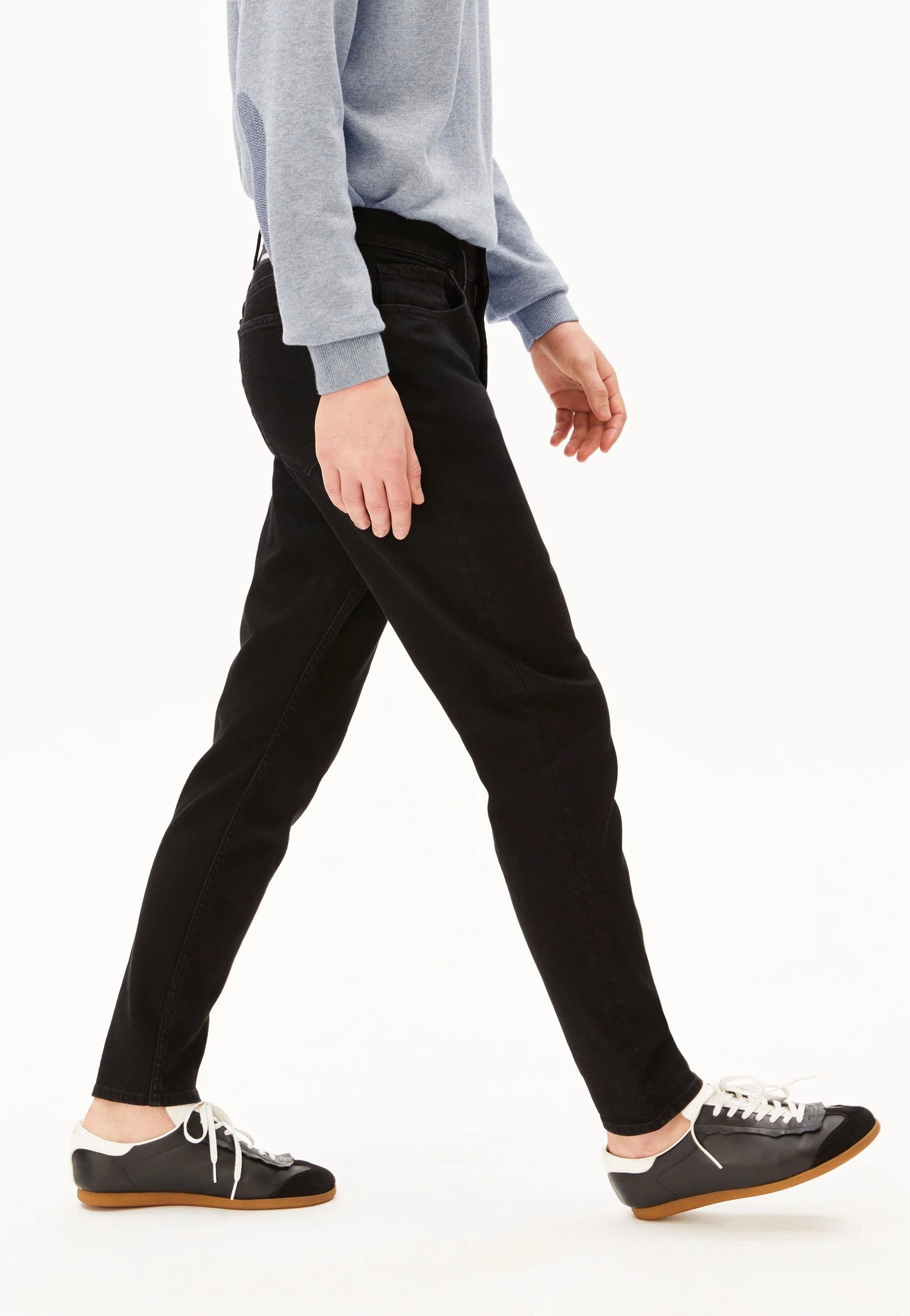 Aarjo Tarpa Tapered Rinse Black - Jeans