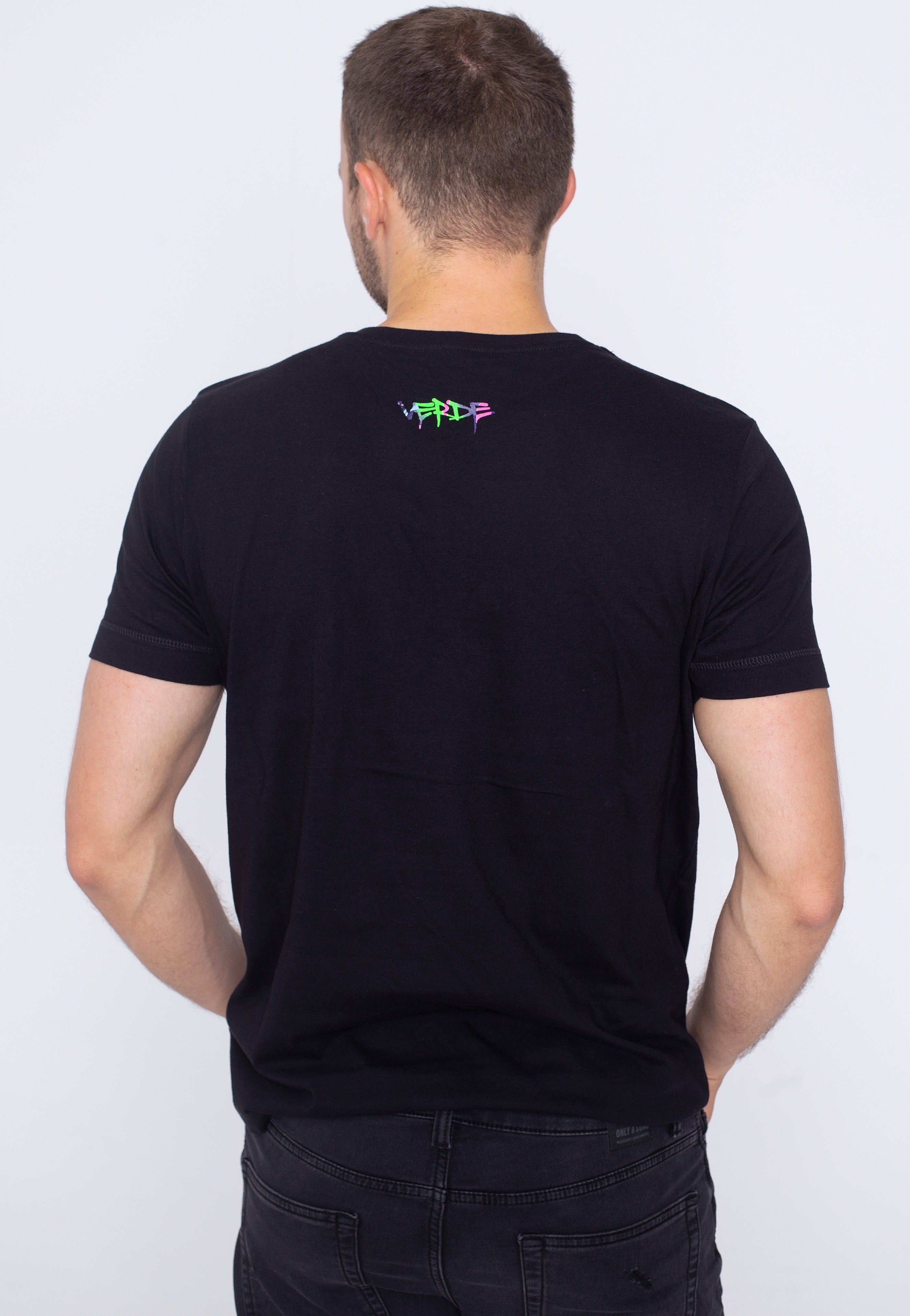 AK - T-Shirt
