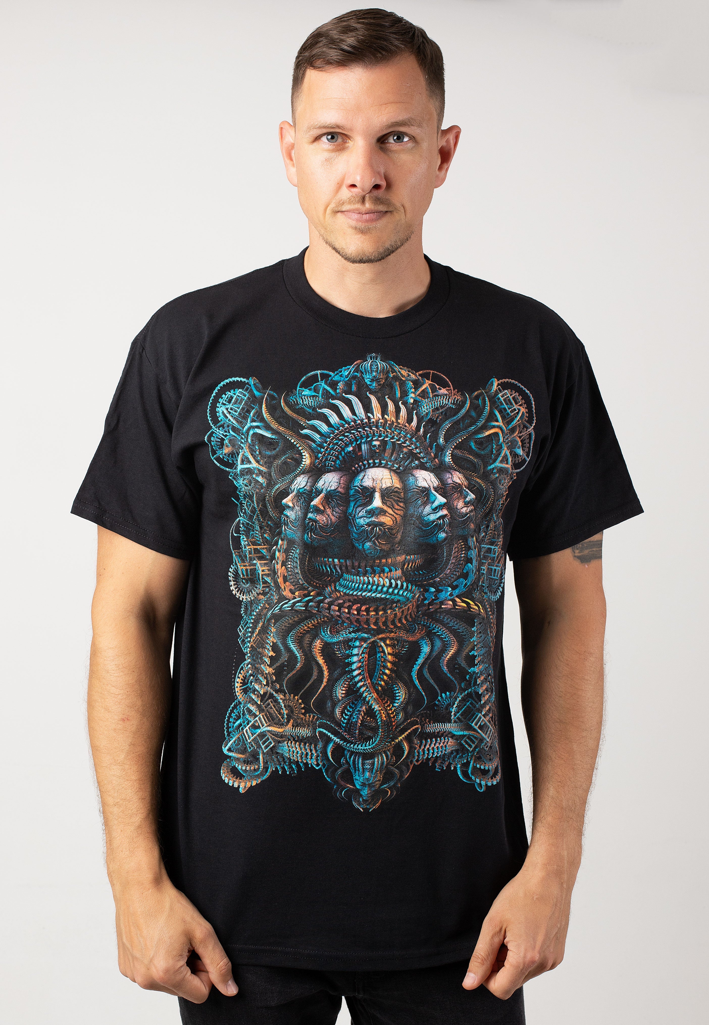 5 Faces - T-Shirt