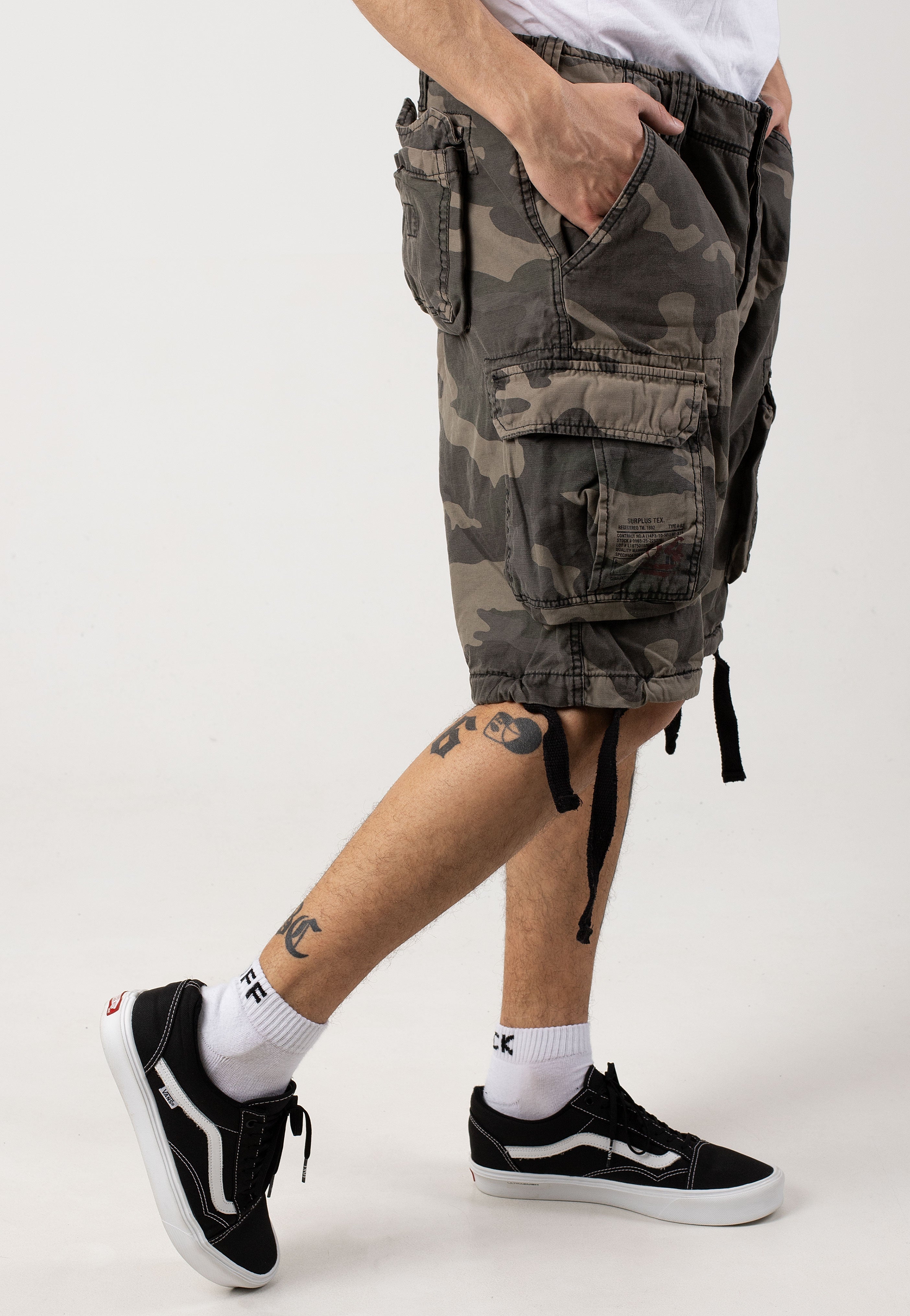 Airborne Vintage Black Camo - Shorts
