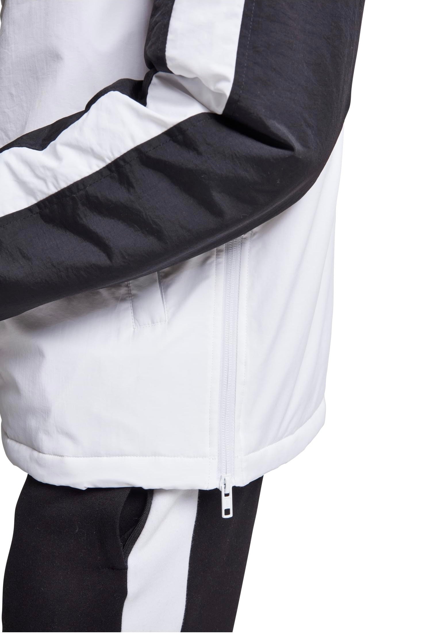 2-Tone Padded Pull Over White/Black - Jacket