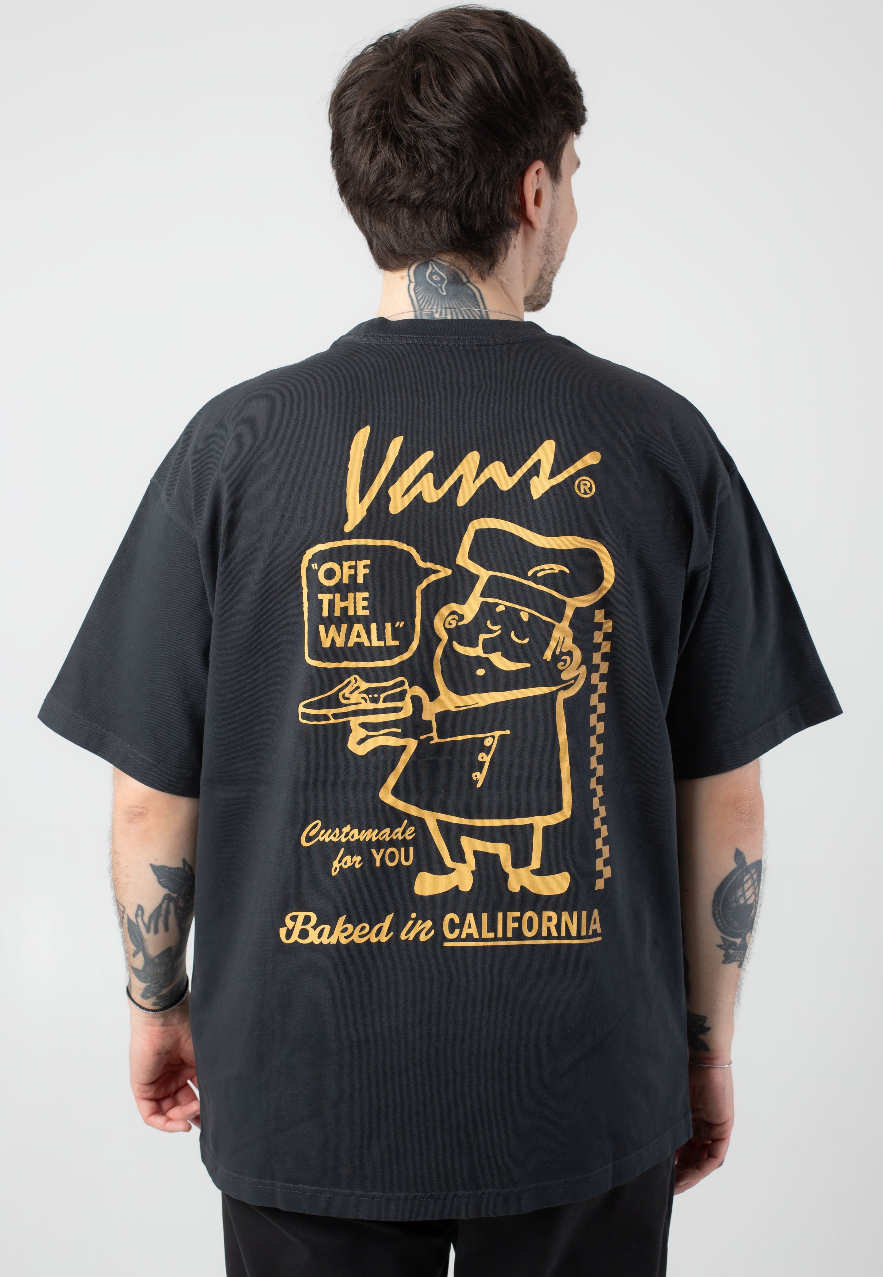 66 Baked In Loose Black - T-Shirt