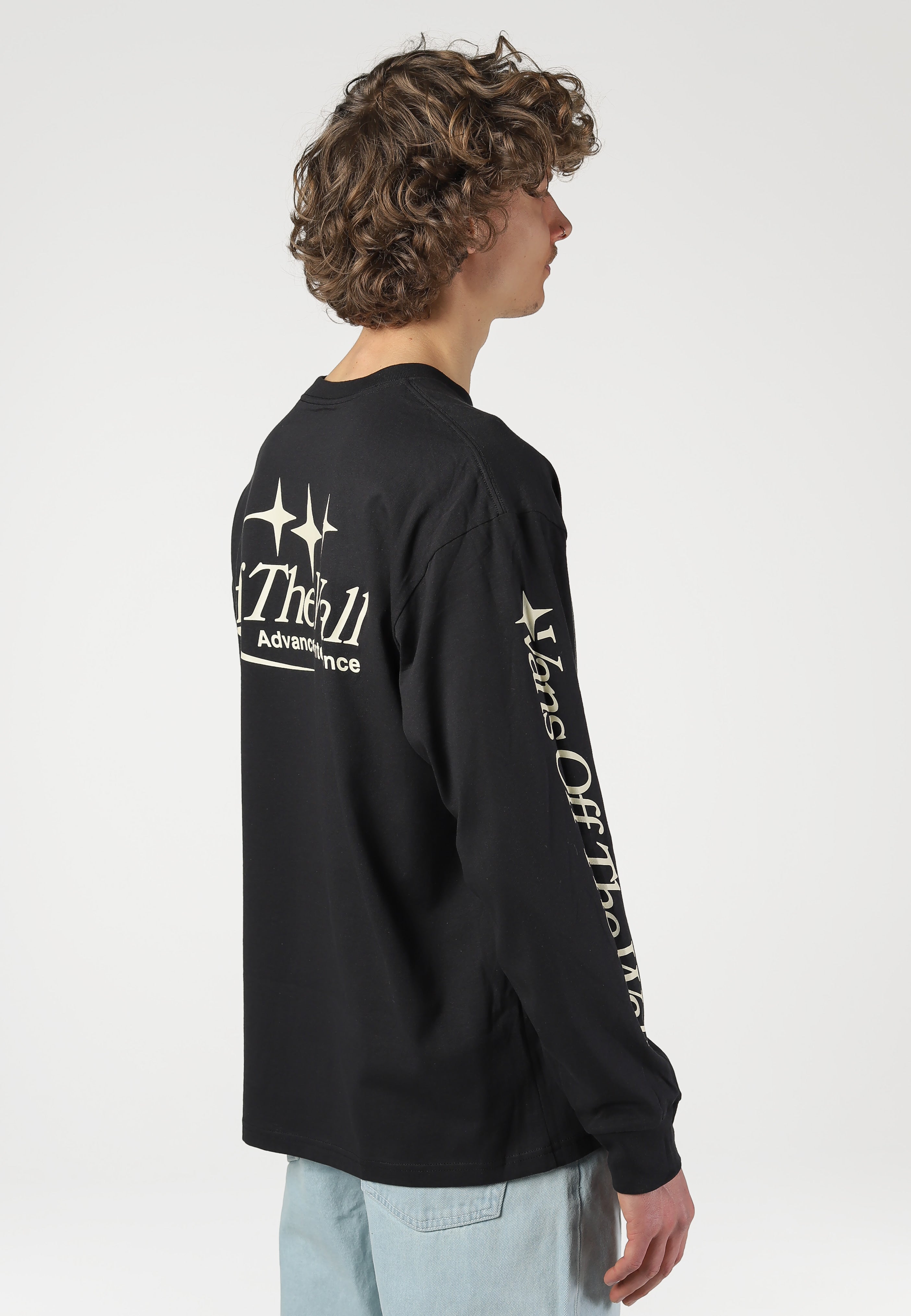 Advanced Vee Black - Longsleeve