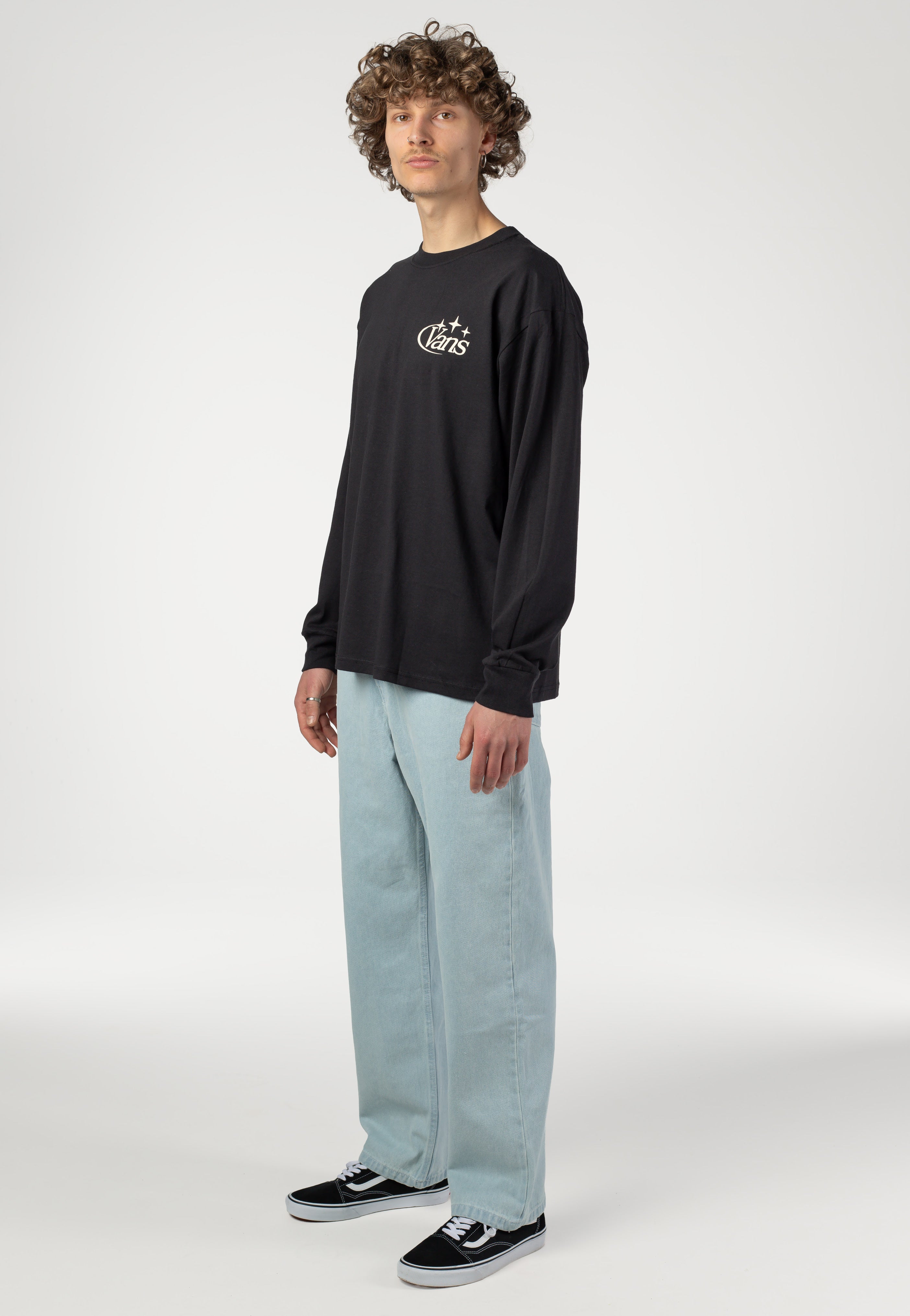 Advanced Vee Black - Longsleeve