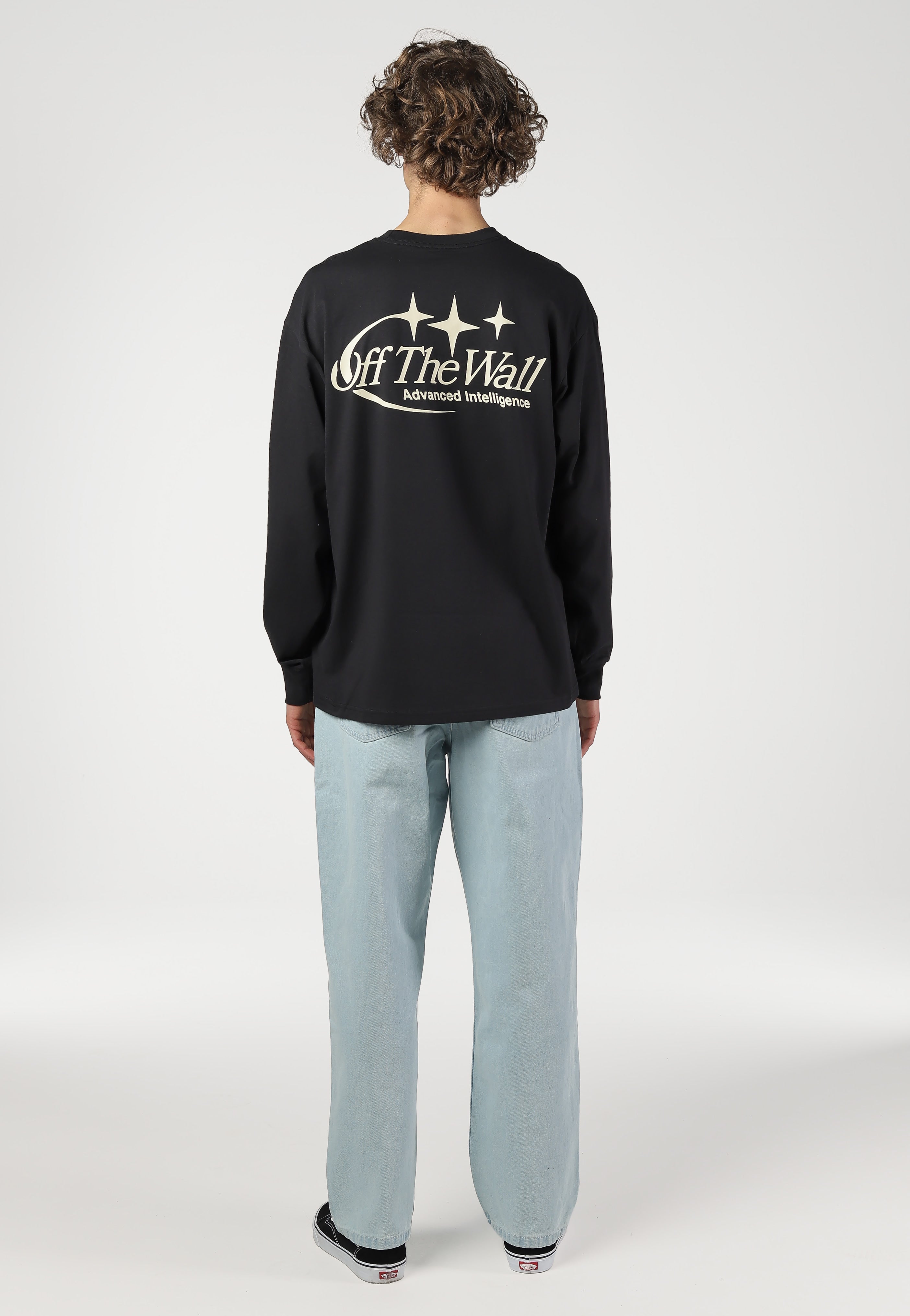 Advanced Vee Black - Longsleeve